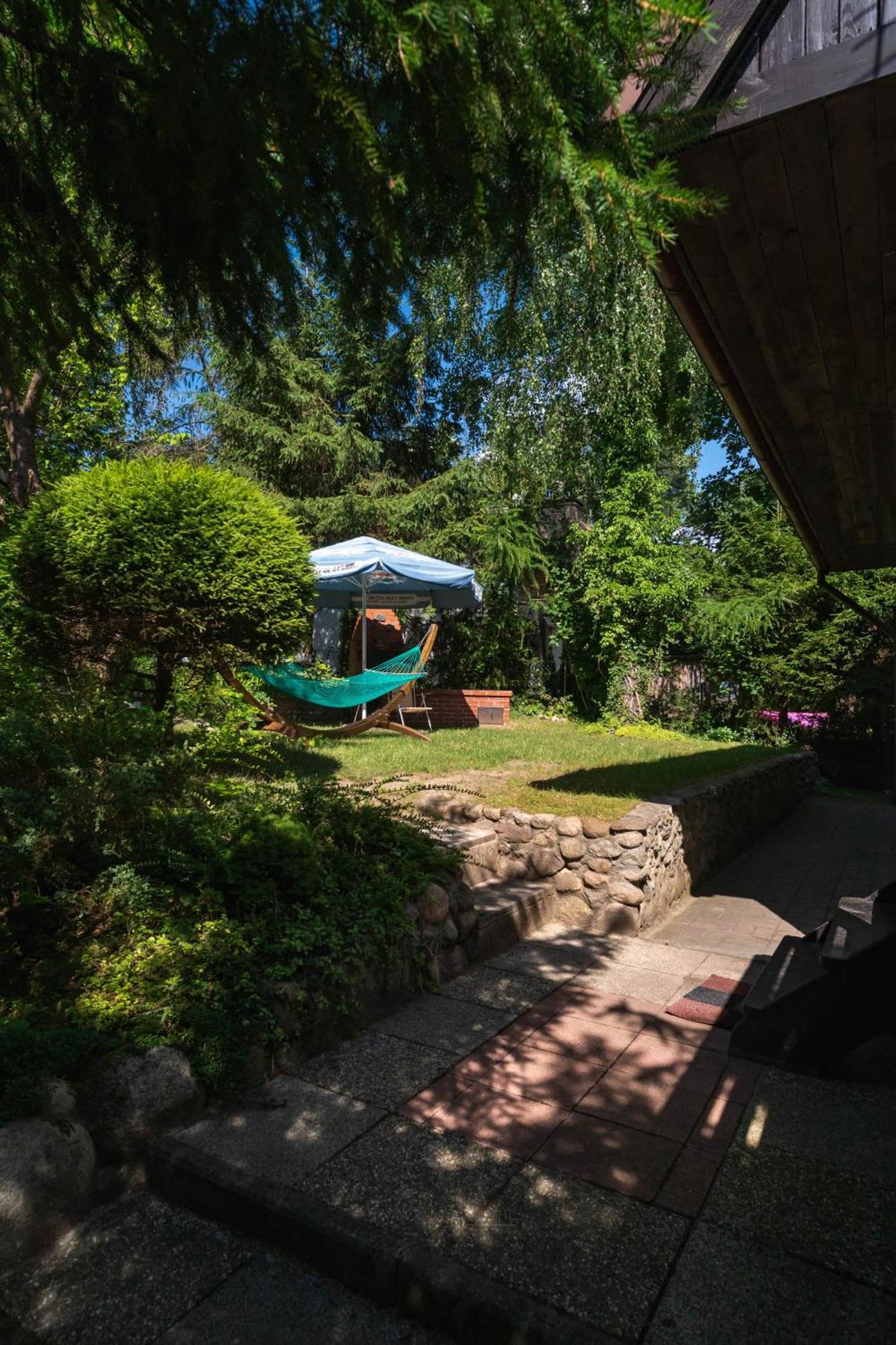 Domek Nad Jeziorem Kretowiny Bagian luar foto