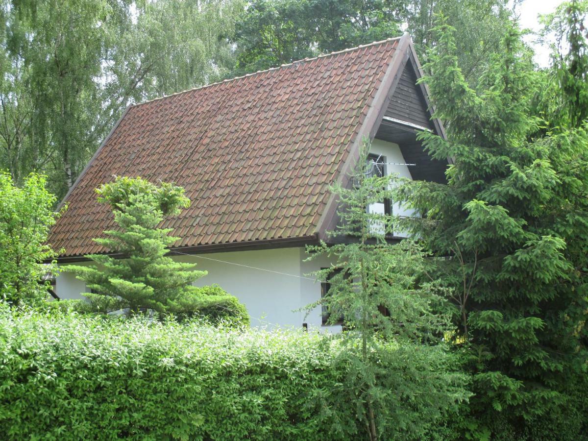 Domek Nad Jeziorem Kretowiny Bagian luar foto